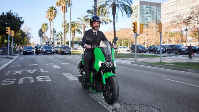 Según el estudio Movilidad en Moto 2021, el 66% de los encuestados conduce indistintamente tanto por carretera como por ciudad.