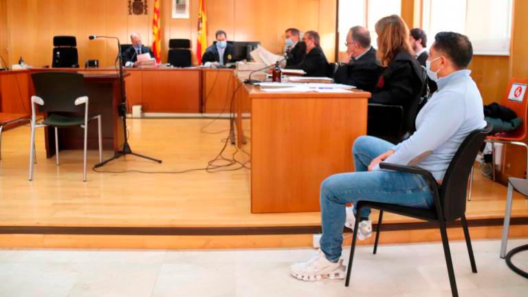 Imagen del condenado durante el juicio que se realizó en Tarragona. Foto: ACN