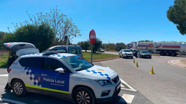 Control de la Policía Local de Constantí. Foto: DT