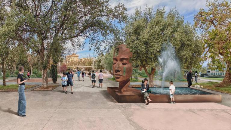 La remodelación de la plaza de la Pau incluirá la instalación de una fuente con un nuevo elemento escultórico. Foto: Aj. Salou