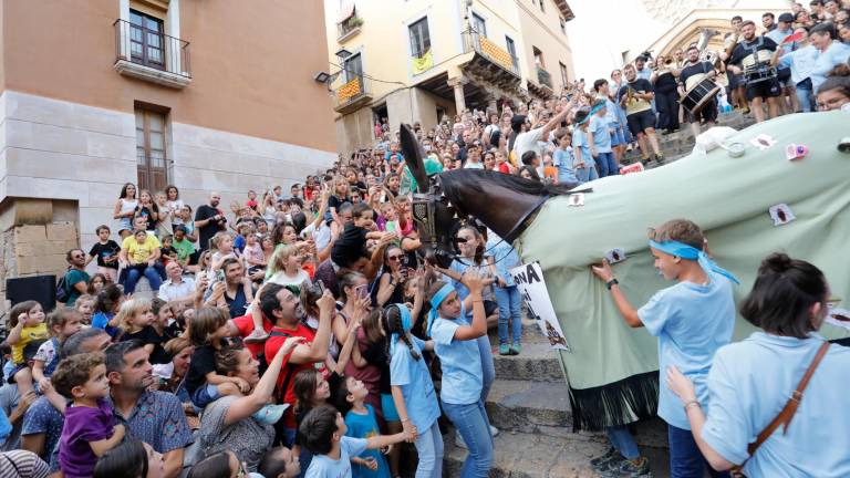 La Baixadeta de Tarragona enloquece y hace vibrar a los más pequeños