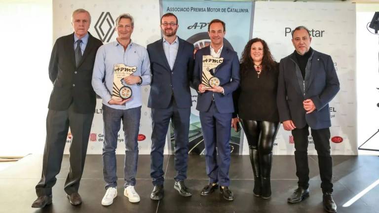 Stéphame Le Guével (Polestar) y Sébastien Guigues (Renault) recibieron los premios al Mejor Directivo y Mejor Coche del Año.