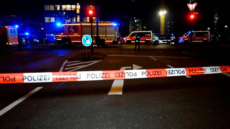 Imagen de los servicios de emergencia en el lugar del tiroteo en Hamburgo. Foto: EFE