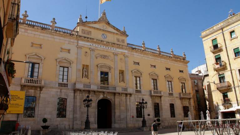 La fachada del ayuntamiento de Tarragona. Foto: Pere Ferré