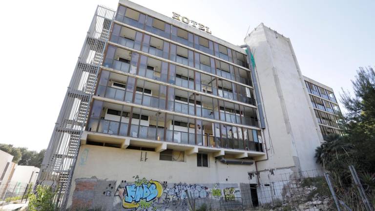 Las obras para ‘resucitar’ el antiguo hotel Cala Vinya de Salou comenzarán el mes que viene