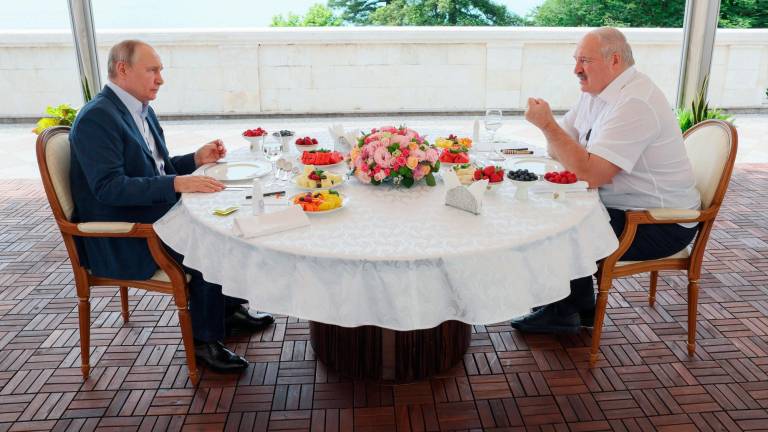 Vladimir Putin, reunido con Alexandr Lukashenko. Foto: EFE