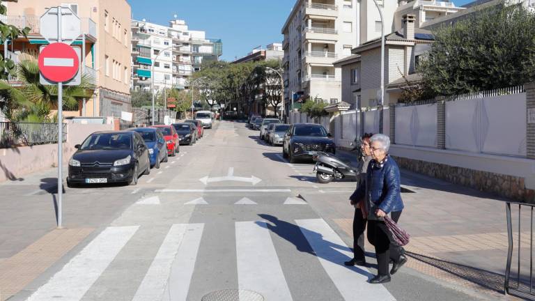 La calle Girona une la plaza Catalunya con el paseo Miramar a lo largo de 71 metros. foto: Pere Ferré
