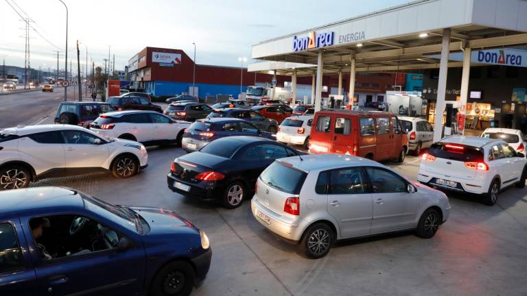 Una gasolinera del Polígon Francolí, en Tarragona, este jueves. FOTO: pere ferré