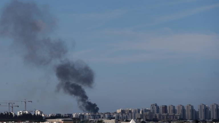 El ataque múltiple lanzado desde Gaza tomó por sorpresa a Israel en plena mañana de shabat. Foto: EFE