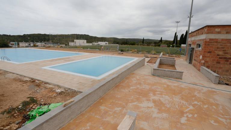 Las obras de la piscina municipal que se han venido realizando. Foto: Pere Ferré