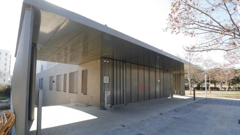 Exterior del Centre Penitenciari Obert (CPO) de Tarragona, situado en la calle de Guillem Oliver. Foto: Pere Ferré