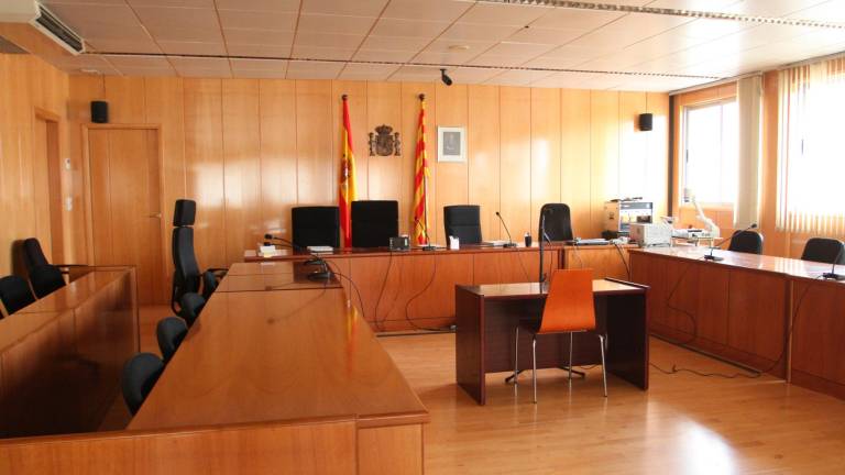 Sala de una de las dos secciones penales de la Audiencia Provincial de Tarragona. Foto: Lluís Milián/DT