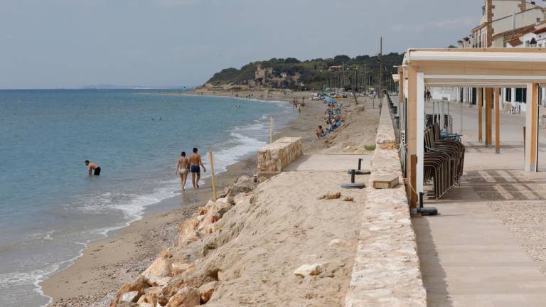 Aspecto actual de la playa de Altafulla tras los últimos temporales. FOTO: Pere Ferré