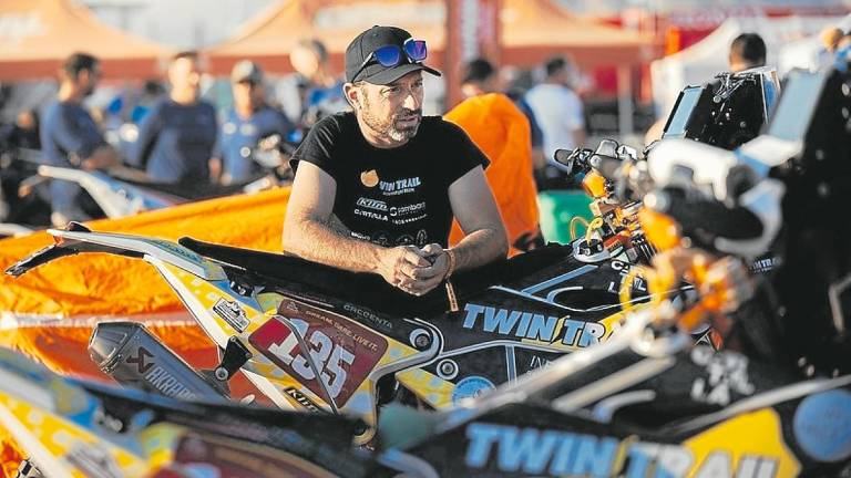 Carles Falcón, justo antes de la primera etapa de este Rally Dakar. Foto: Twin Trail