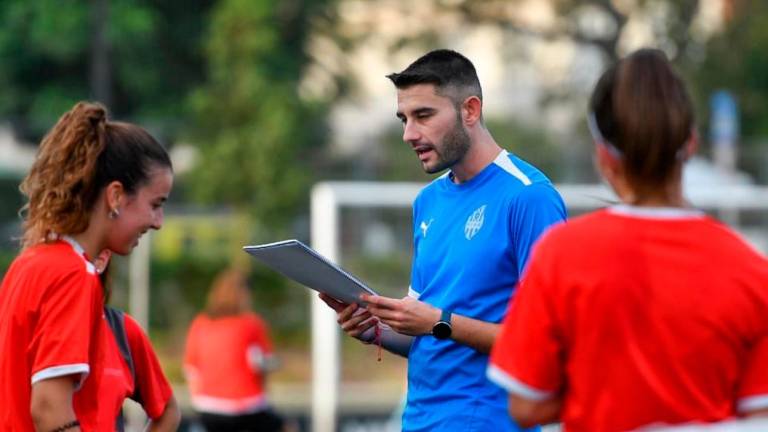 Adri Calderón, el nuevo entrenador de la Fundació Futbol Base Reus. Foto: Xavi Guix