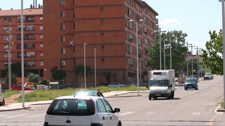 Uno de los delitos lo cometió en un descampado de a calle Riu Llobregat, en Campclar.