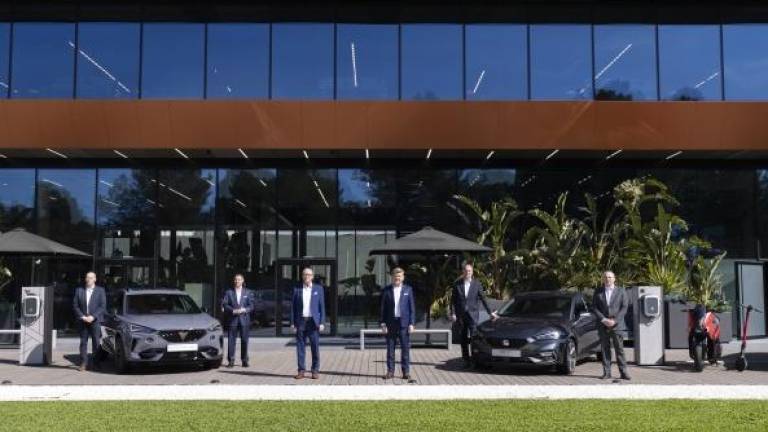La compañía prepara la fábrica de Martorell con la ambición de producir más de 500.000 vehículos eléctricos.