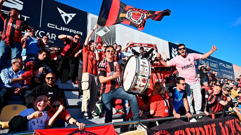 Los aficionados del Reus FCR disfrutaron de nuevo con la victoria de su equipo. Foto: Alfredo González