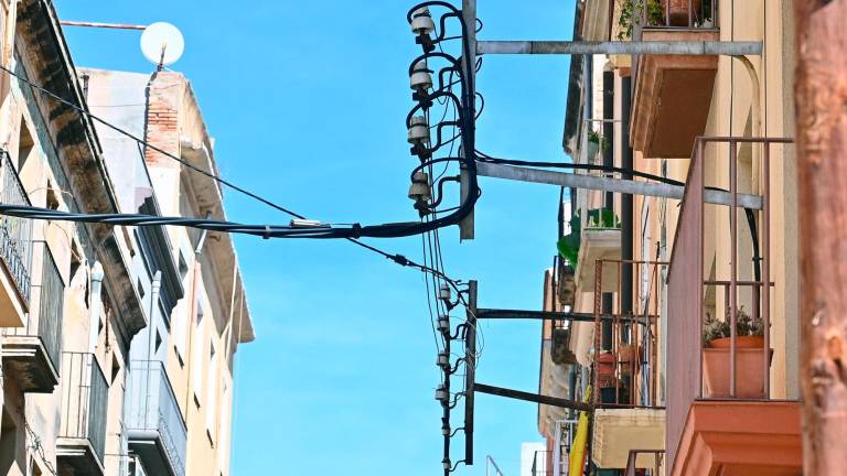 En la parte alta de la calle de Sant francesc –en el barrio del Carme– hay todavía palomillas. FOTO: Alfredo González