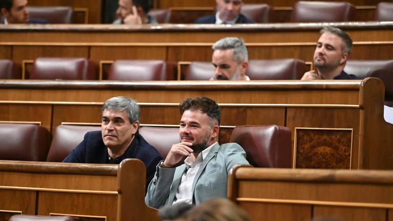 La salida de JxCat del Gobierno catalán da más aire a ERC en el Congreso