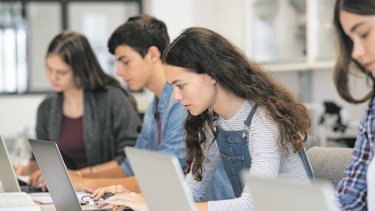 La tasa de abandono universitario en España se sitúa entre el 25% y el 30%. foto: GETTY IMAGES