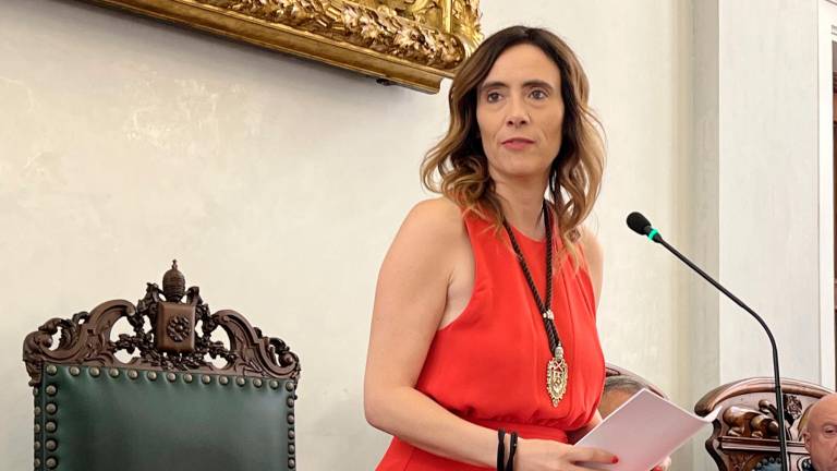 Sandra Guaita, en la seva primera intervenció com a nova alcaldessa de Reus. Foto: Alfredo González