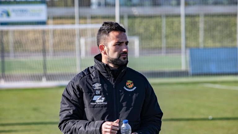 Dani Vidal, entrenador del Nàstic, en el amistoso ante el FA 2000 del pasado miércoles. foto: ángel ullate