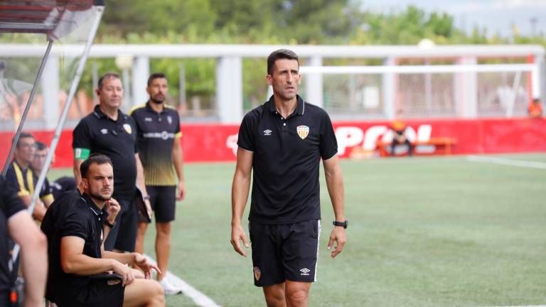 El entrenador de la Pobla de Mafumet, Adol Baines. Foto: Pere Ferré