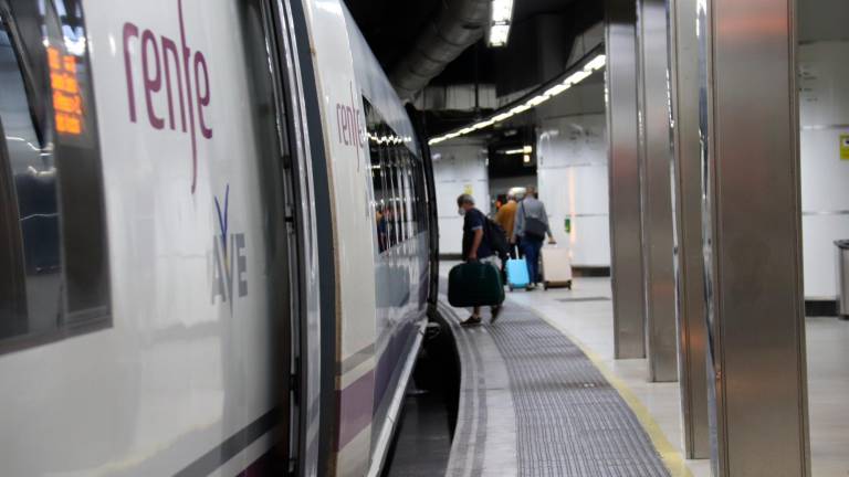 Habrá un tren que salda de Lleida a las 19:23 horas y otro que saldrá de Sants a las 21.25 horas. Foto: ACN