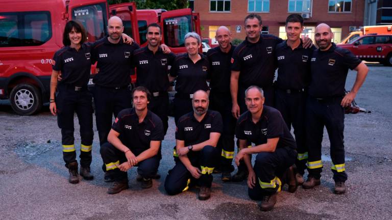 El equipo catalán de bomberos del GRAF que viajan a Canadá. FOTO: Bombers