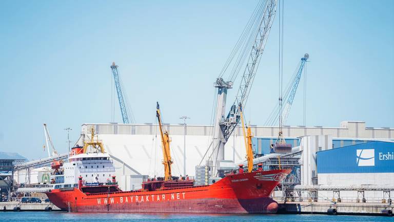 El Port de Tarragona recibe un barco procedente de Ucrania