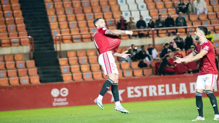 Marc Fernández celebra su tanto conseguido frente al Cornellà hace dos semanas. foto: nàstic