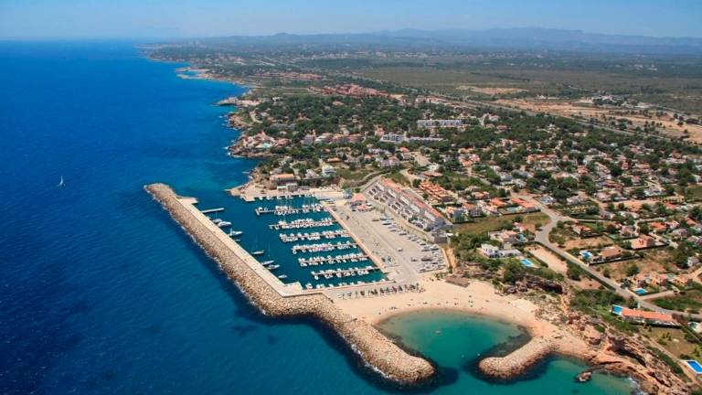 Calafat lo tiene todo: naturaleza, gastronomía y adrenalina. FOTOS: cedidas
