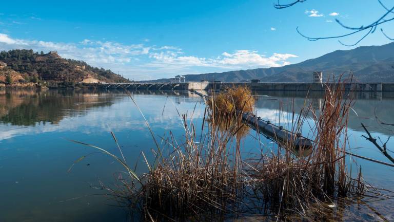 El pantano de Riba-roja d’Ebre, en la Ribera d’Ebre, está a más del 90% de su capacidad. Foto: Joan Revillas