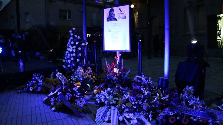 Homenaje a Sergi Mingote, el pasado miércoles en Parets del Vallès. FOTO: ACN