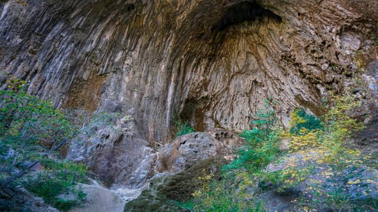 Cueva de Les Gralles. Foto: Santi Garcia