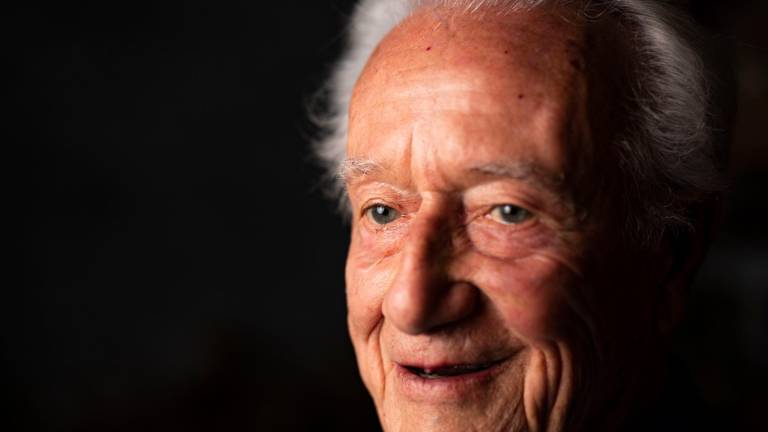 Eustaqui Vallès, que acaba de fer 89 anys, és un home vital i creatiu, un enamorat de l’art. Foto: Ángel ullate