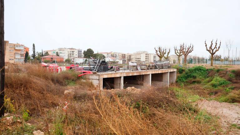 La primera fase completó la canalización soterrada hasta la zona del Estadi Municipal. Foto: Alba Mariné