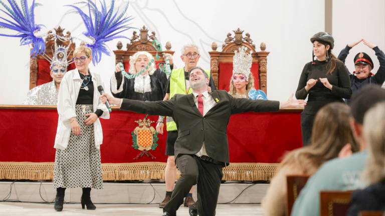 La sátira teatral hizo reír a todos los presentes. Foto: Àngel Ullate