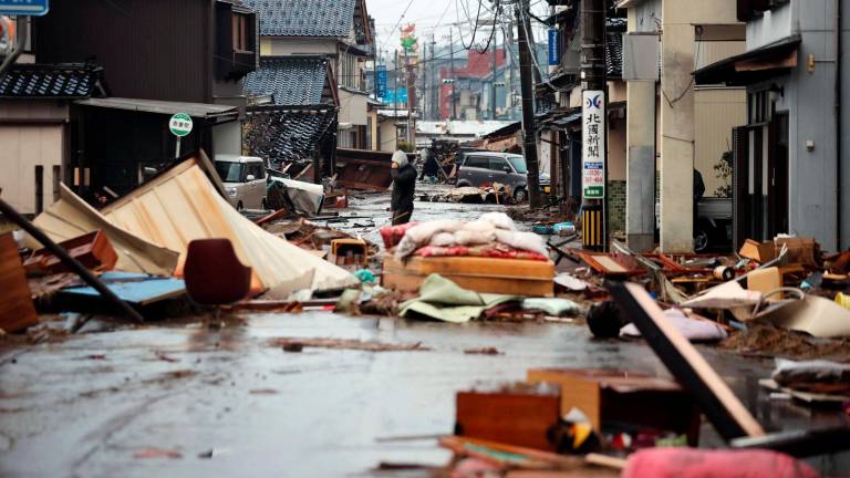 Calles destrozadas tras el terremoto. Foto: EFE