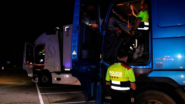 $!Una macrooperación contra drogas y robos en la AP-7 en Tarragona acaba con 31 denunciados y 37 identificados