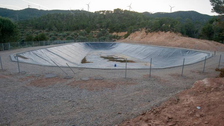 La bassa de reg del municipi, un dels projectes de la Comunitat de Regants d’Ascó. foto: Joan Revillas