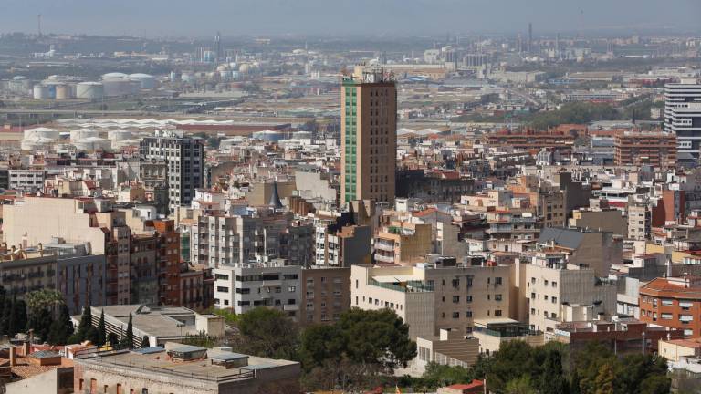 Tarragona es la ciudad con más recibos y una mayor recaudación. FOTO: pere ferré