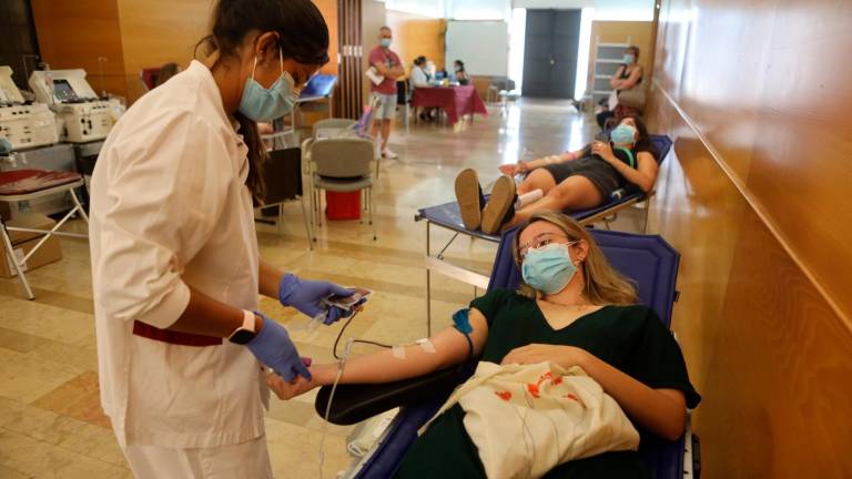 Llamamiento de Sanidad a la población para donar sangre