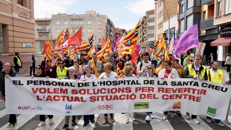 Pancarta dels treballadors de l’Hospital de Jesús. Foto: Joan Revillas
