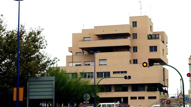 Imagen del edificio de Capitanía Marítima de Tarragona. Foto: Ninín Olivé
