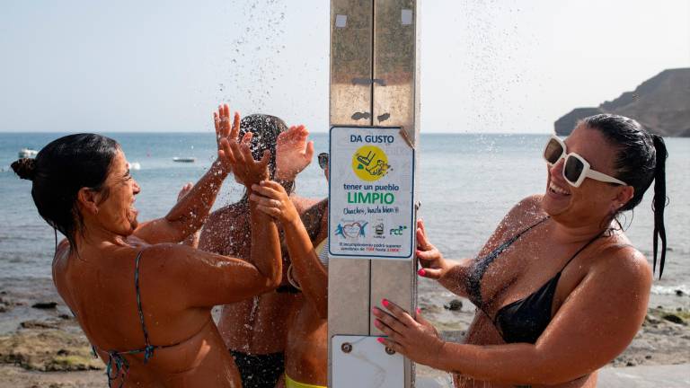 El calor se alargará durante todo el fin de semana. Foto: EFE