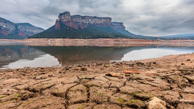 El pantà de Sau, aquests dies de gener. Foto: ACN