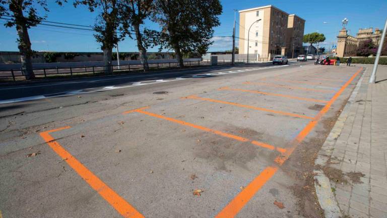 $!La Tabacalera ya cuenta con 213 plazas de aparcamiento de zona naranja