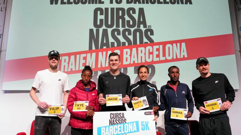 Marta Galimany (dorsal 1) fue uno de los grandes atractivos de una Cursa dels Nassos en la que finalizó 2º. foto: efe